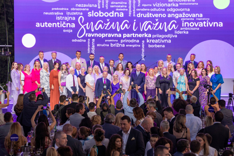 Žene budućnosti obeležile Septembarski susret