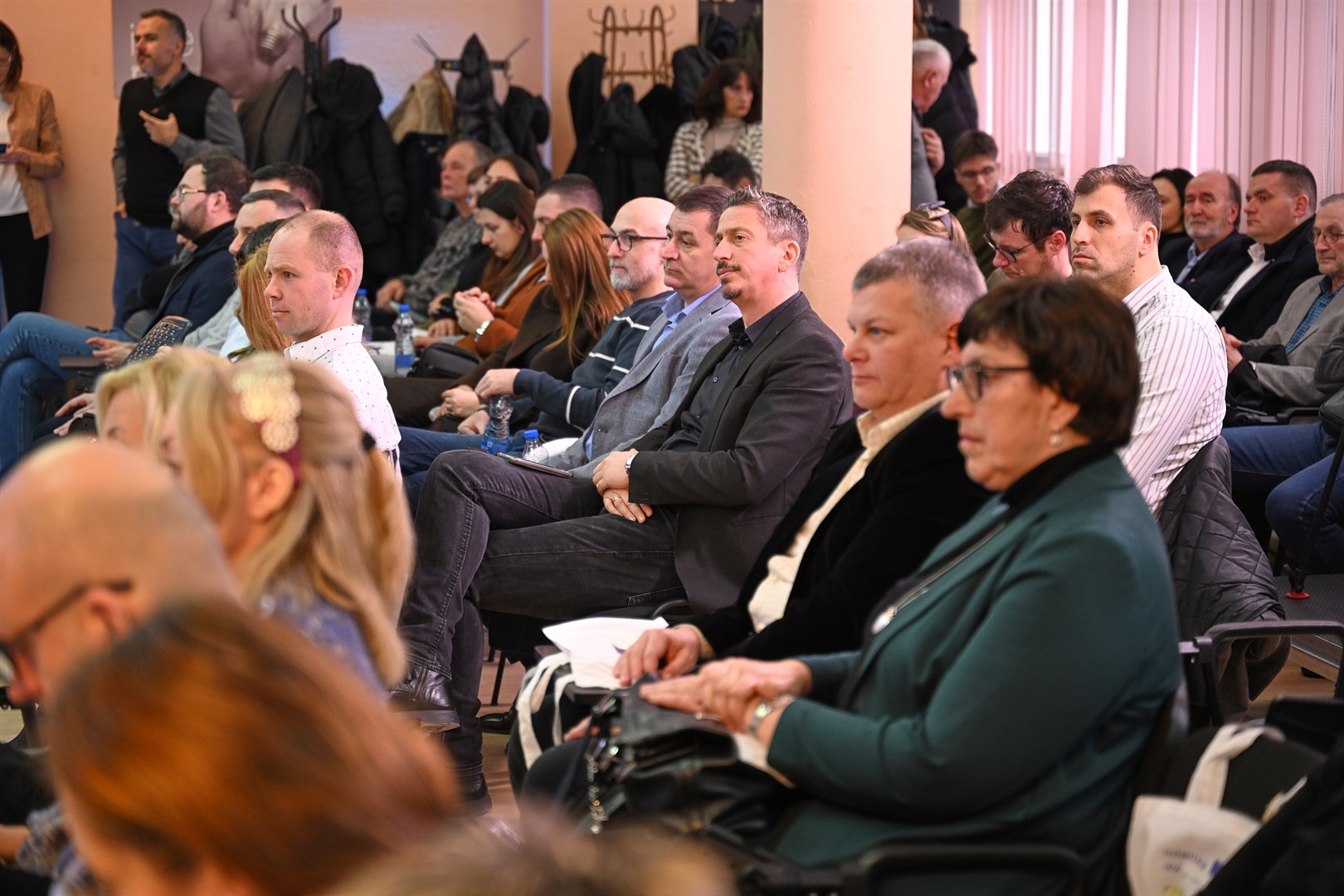 30 javnih objekata u Srbiji i Hrvatskoj dobilo solarne elektrane u EU projektu vrednom oko  dva miliona evra