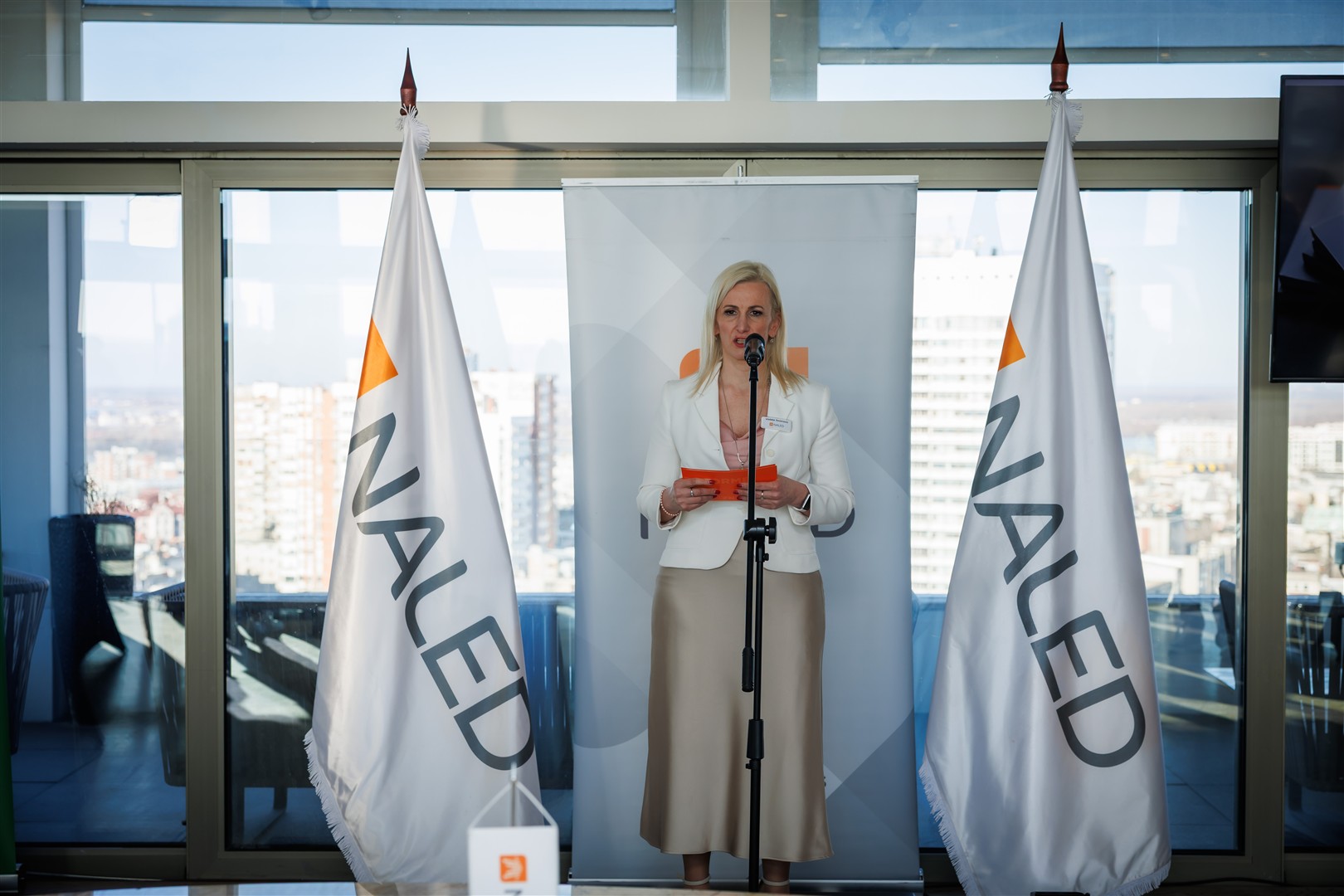 Reception Held for New and Anniversary Members Marking 20 Years of NALED