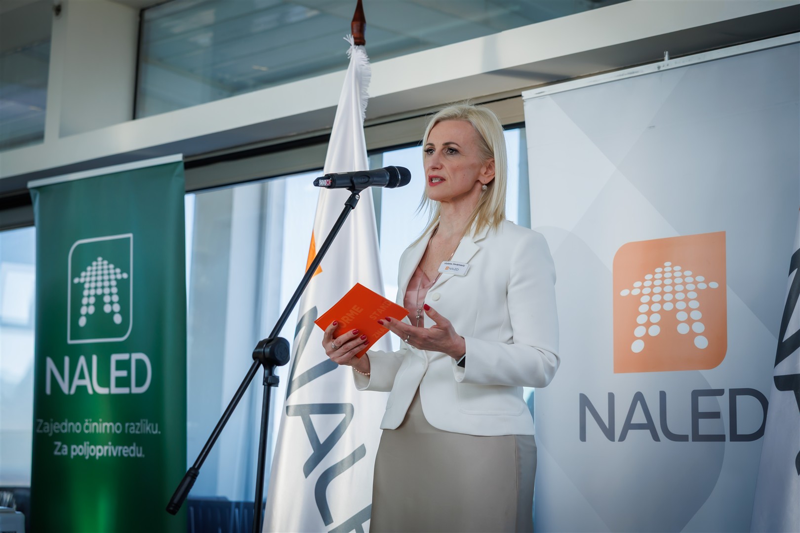 Reception Held for New and Anniversary Members Marking 20 Years of NALED