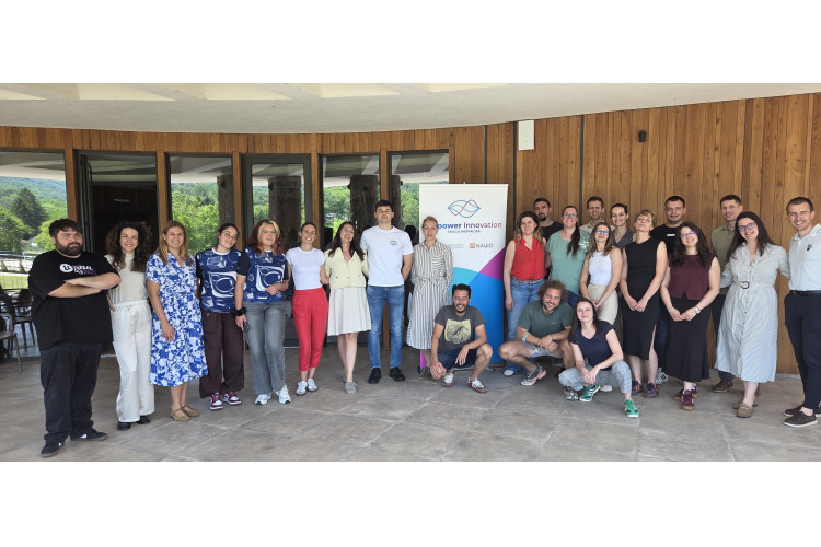 Supporting Young Researchers in Developing New Innovation Concepts
