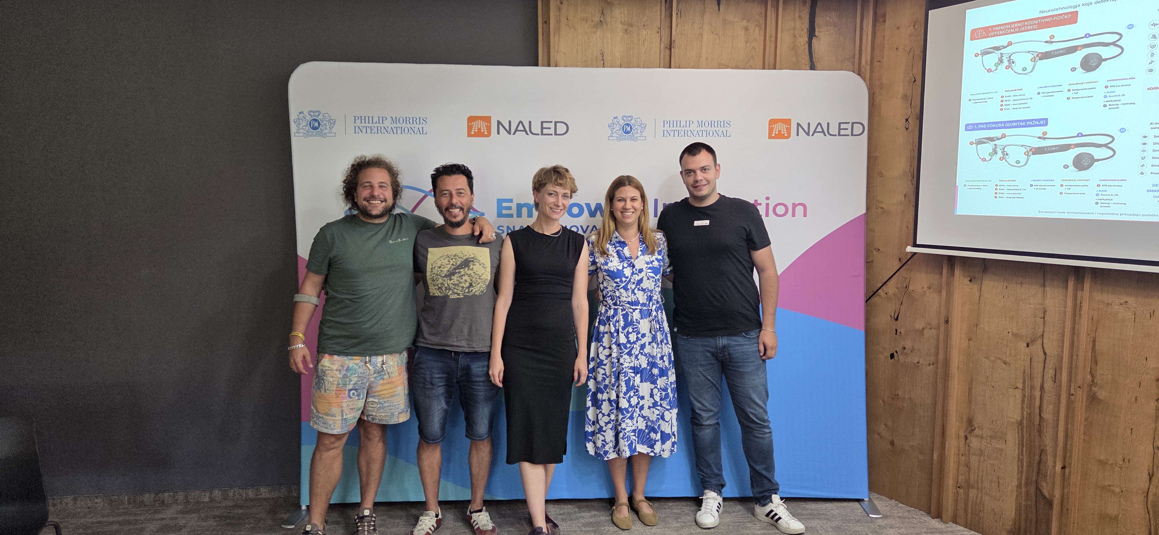 Supporting Young Researchers in Developing New Innovation Concepts