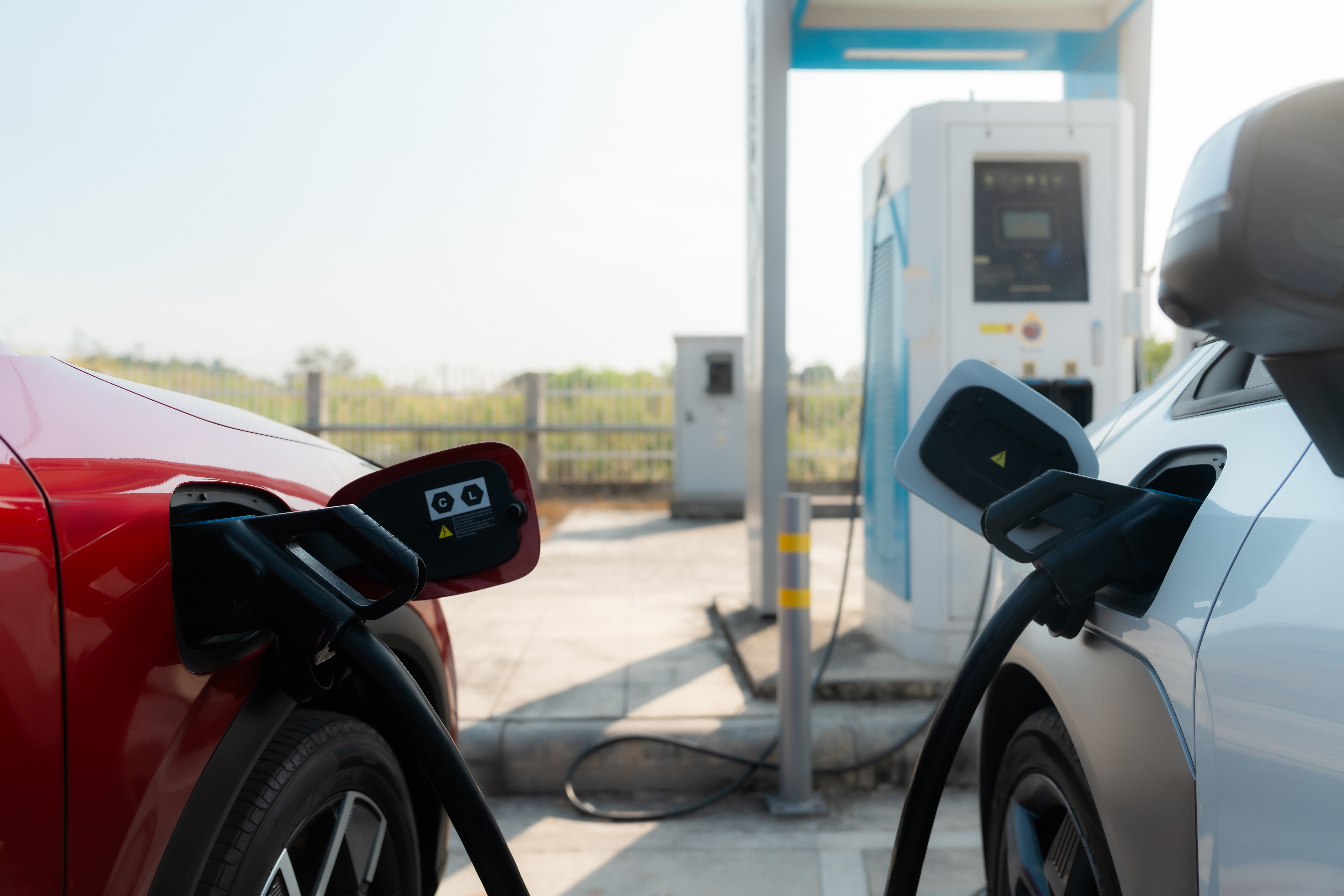 Izmena jednog pravilnika ubrzala bi razvoj mreže punjača za električne automobile 